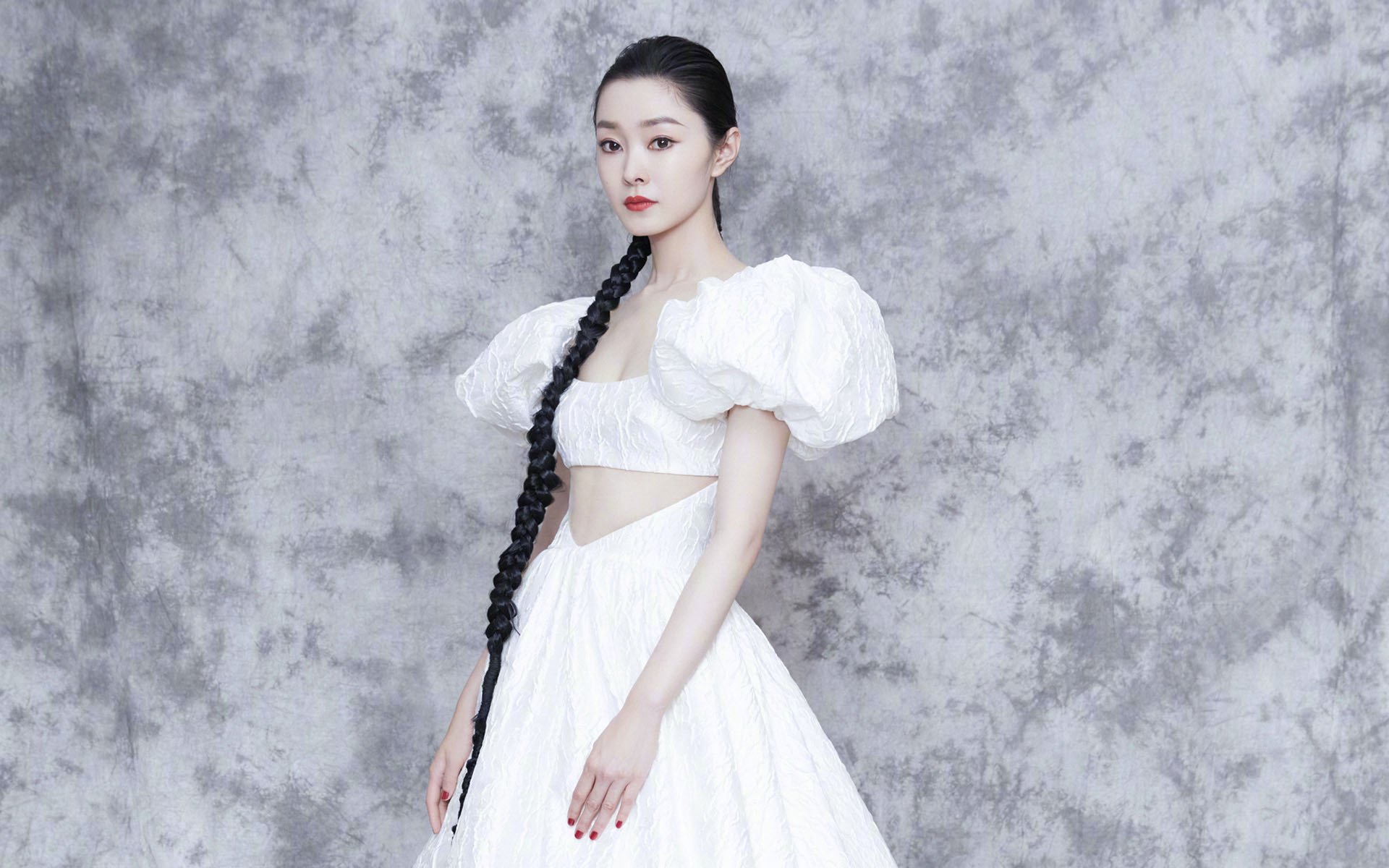 爱游戏体育app-国际足球明星参与全球环保行动,为青少年树立榜样,国际著名足球明星