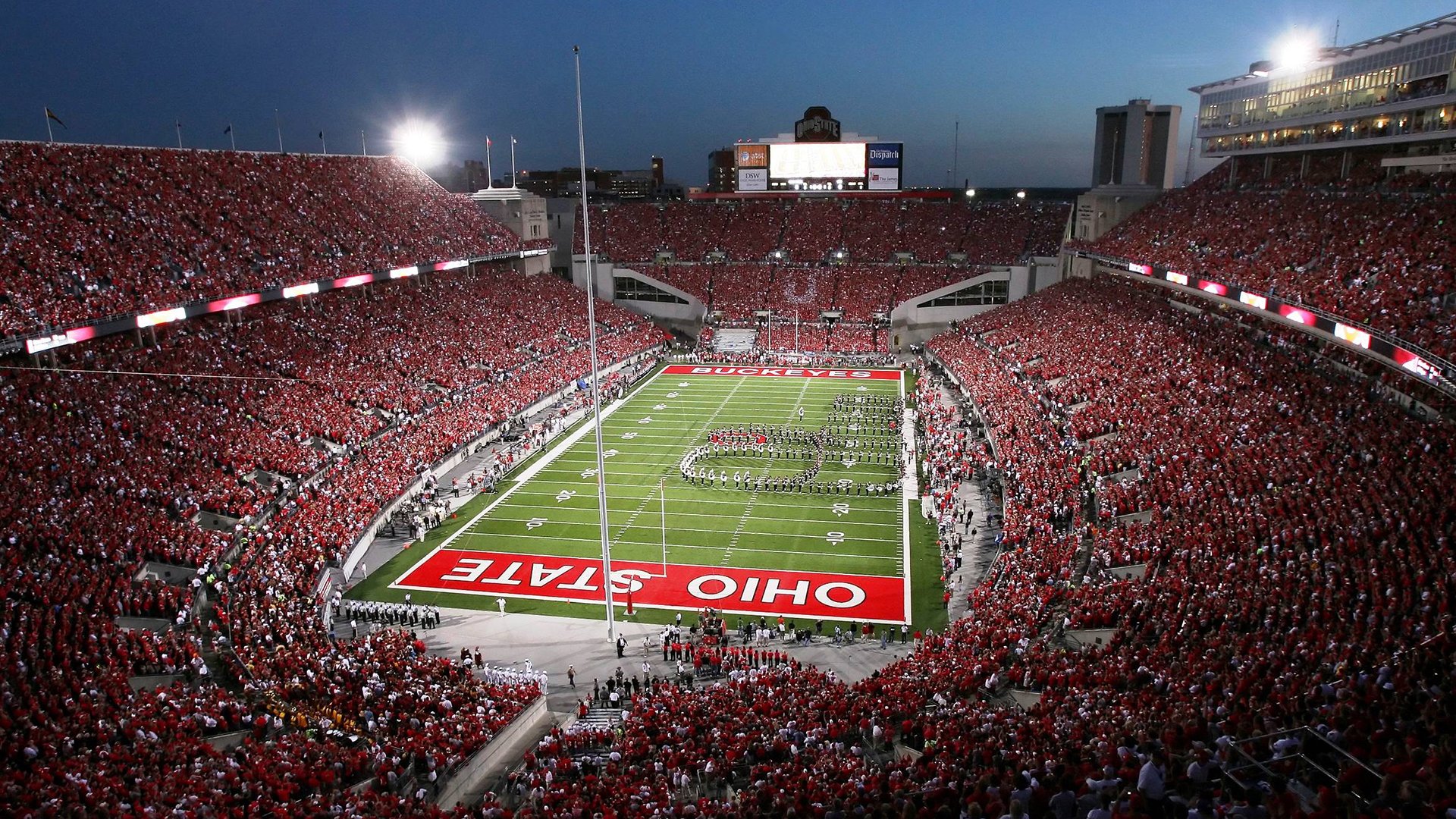 AIYOUXI.COM-传奇教练的“秘诀”：如何打造冠军球队，传奇足球教练