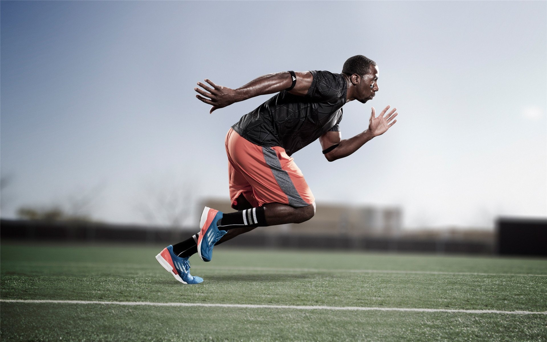 爱游戏体育官方在线-运动员的心理调节：赛场焦虑的应对策略，如何调控运动员的竞赛焦虑