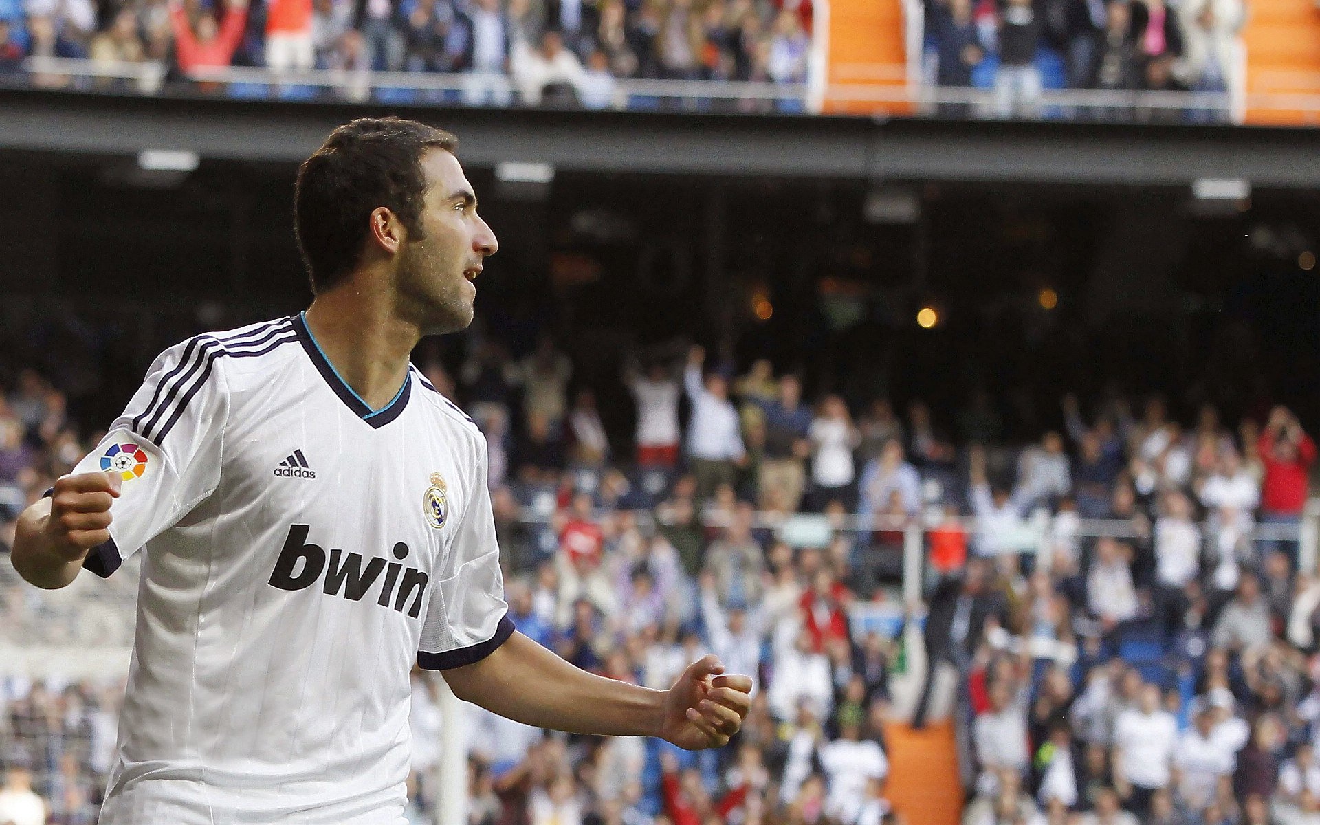 AYX GAME-高效散热系统：引擎性能的关键保障，提高散热效率